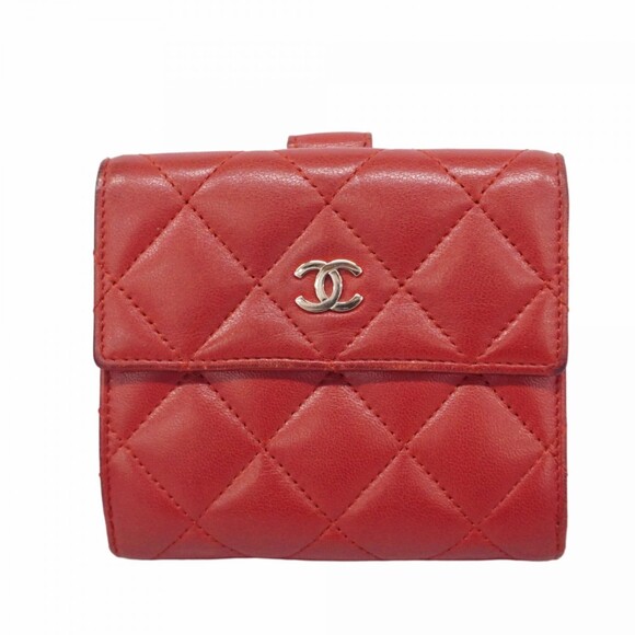 CHANEL Accessories - Chanel Matelasse Lambskin Wallet Red Women's